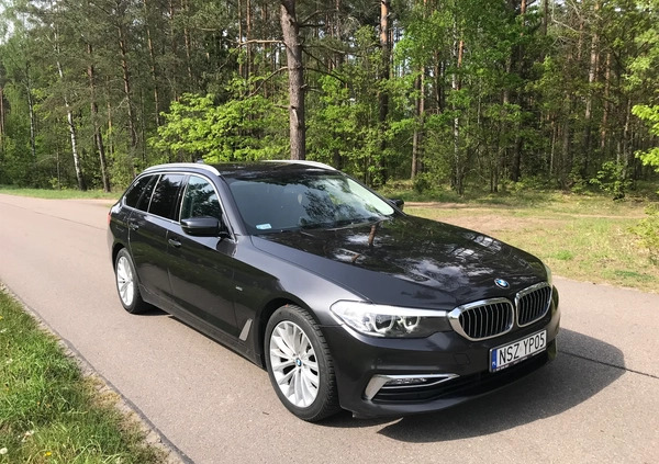 BMW Seria 5 cena 102000 przebieg: 184000, rok produkcji 2017 z Wąbrzeźno małe 46